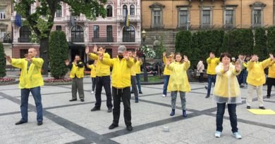У Львові на День міста пройшли масові заходи послідовників Фалуньгун